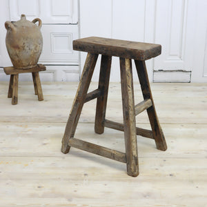 rustic_antique_wooden_elm_stool.