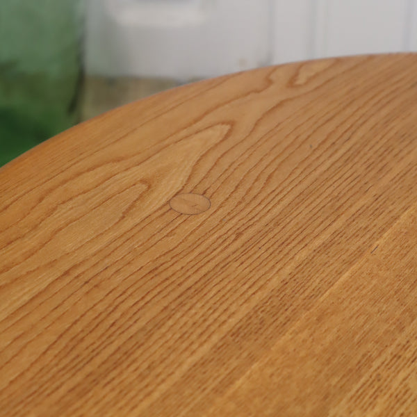 Ercol Drop Leaf Model 308 Round Coffee Side Table 0111d