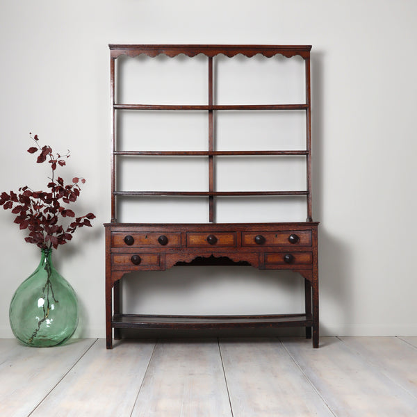 antique_18th_century_wesh_oak_potboard_dresser