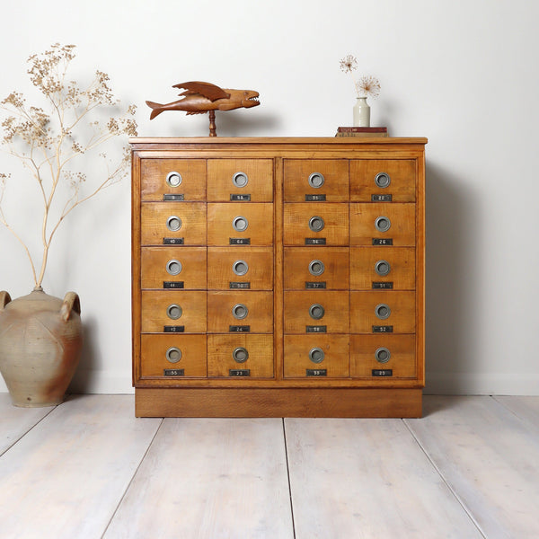 antique_apothecary_oak_french_drawers