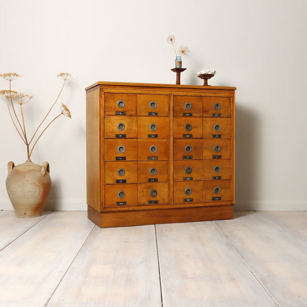 antique_apothecary_oak_french_drawers