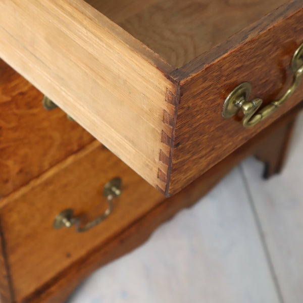antique_english_oak_20th_century_bureau