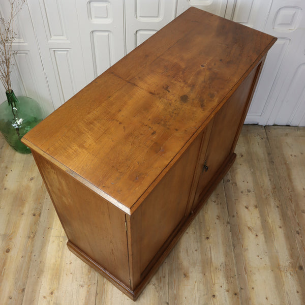 antique_linen_cupboard_campaign_cupboard
