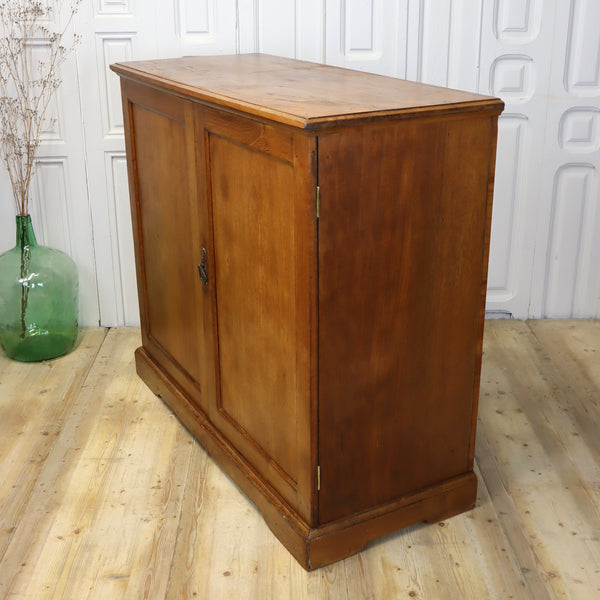 antique_linen_cupboard_campaign_cupboard