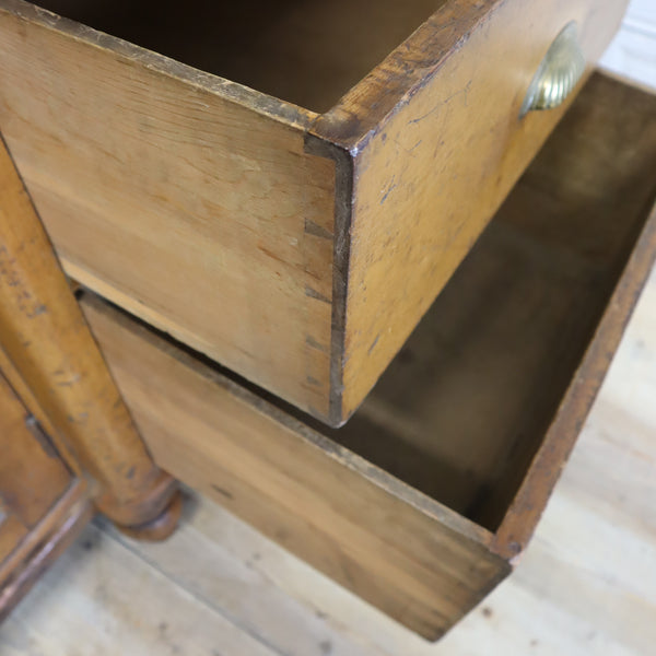 antique_painted_lancashire_pine_dresser