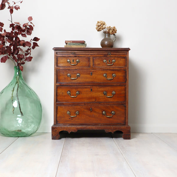 antique_walnut_georgian_chest_of_drawers