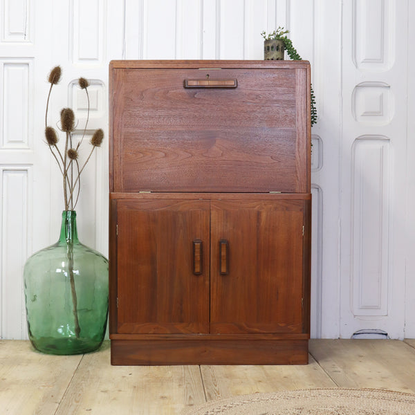 Vintage Art Deco Walnut Drinks Cabinet 1005b