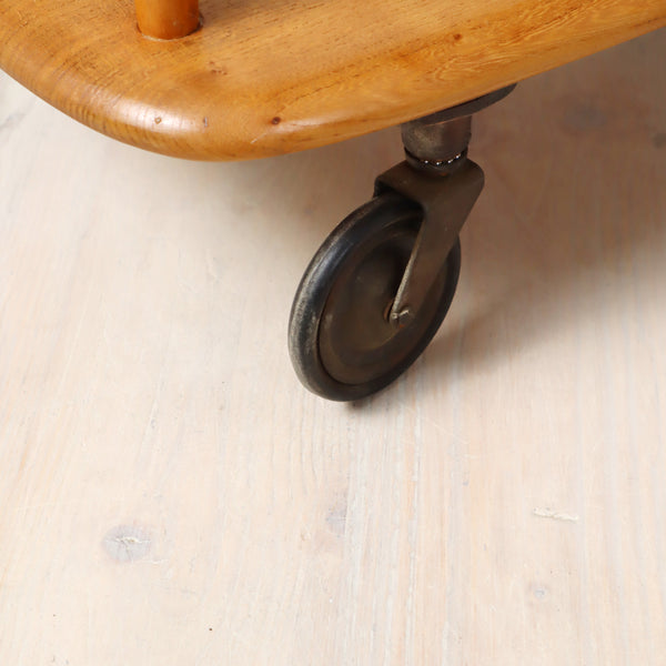 mid_century_ercol_bookshelves_mini_giraffe_trolley