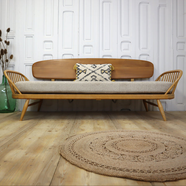 mid_century_ercol_vintage_daybed_studio_couch_model_355_sofa