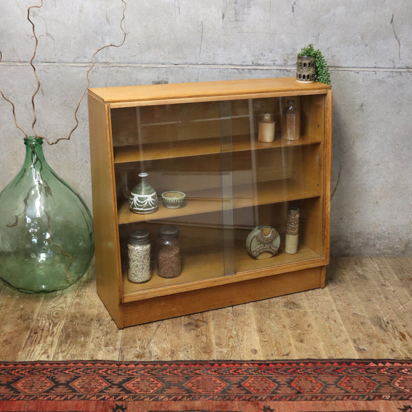 Vintage G Plan Mid Century Oak Brandon Display Cabinet 1 – 1611b