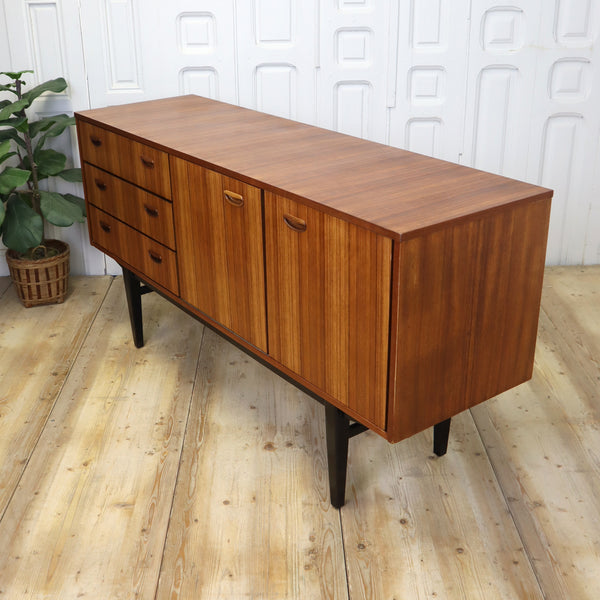 vintage_beautility_walnut_vintage_sideboard