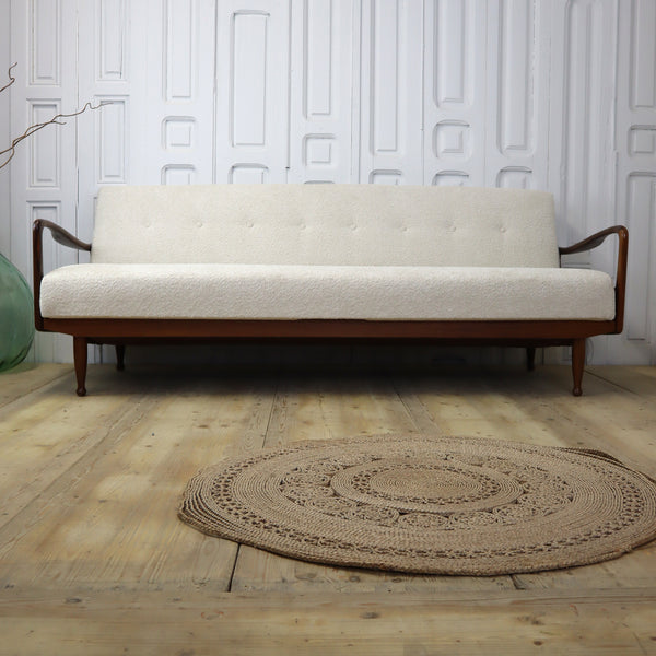 mid_century_greaves_&_thomas_vintage_sofabed