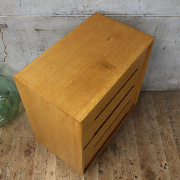 Stag 'C' Range Oak Four Drawer Chest of Drawers - 1606f