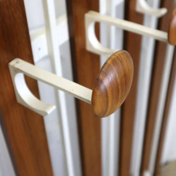 mid_century_teak_coat_rack_garderobe