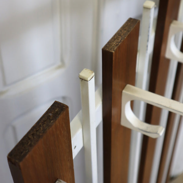 mid_century_teak_coat_rack_garderobe