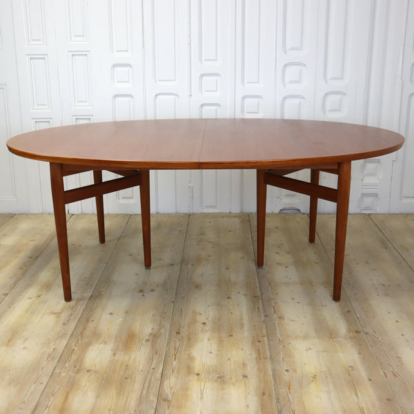 mid_century_teak_danish_arne_vodder_212_extending_oval_dining_table