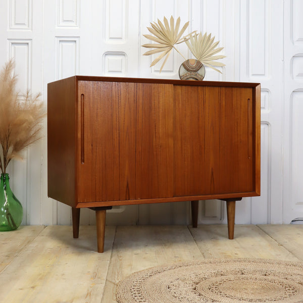 mid_century_teak_danish_media_cabinet_sideboard_svend_aage_rasmussen