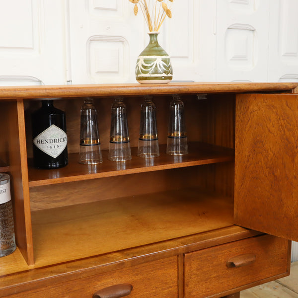 mid_century_teak_g_plan_concertina_door_sideboard_drinks_cabinet