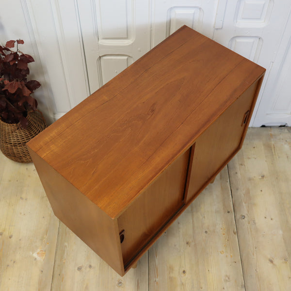 Mid Century Teak Media Cabinet Sideboard 0705e