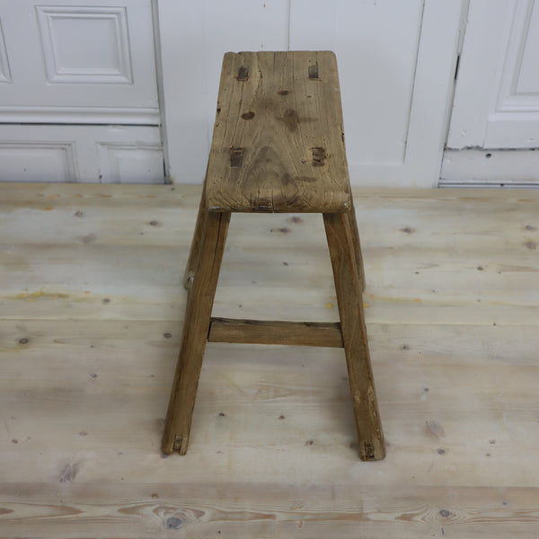 rustic_antique_wooden_elm_stool