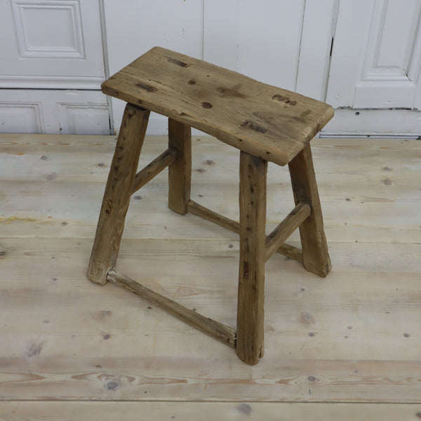 rustic_antique_wooden_elm_stool