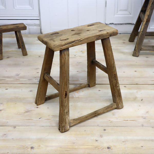 rustic_antique_wooden_elm_stool