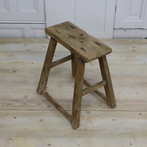 rustic_antique_wooden_elm_stool