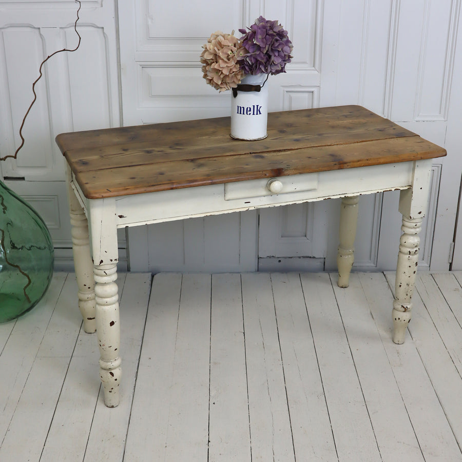 rustic_vintage_farmhouse_country_pine_kitchen_table