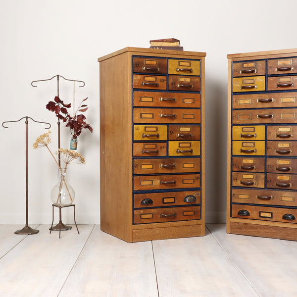 vintage_apothecary_drawers_cabinet_wooden_multi_drawers