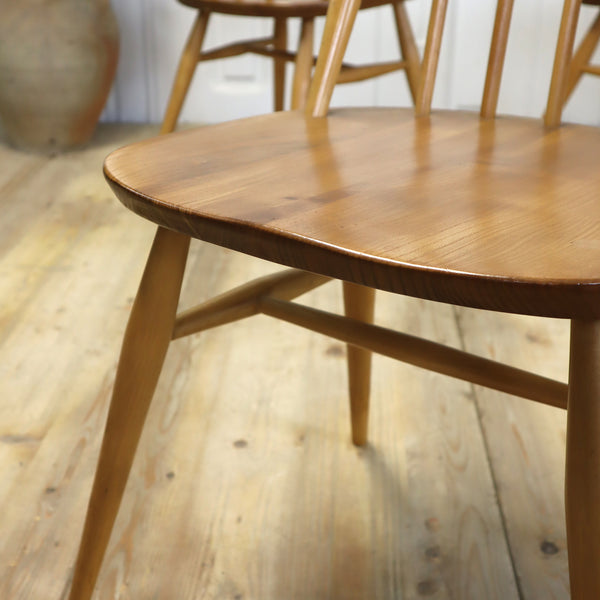 Set of Four Vintage Ercol Windsor 365 Quaker Chairs 1801j