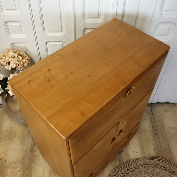 Mid Century Ercol Windsor Drinks Cabinet 2711c