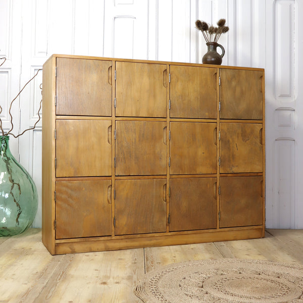vintage_esavian_school_gym_wooden_lockers