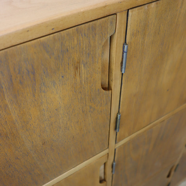 vintage_esavian_school_gym_wooden_lockers