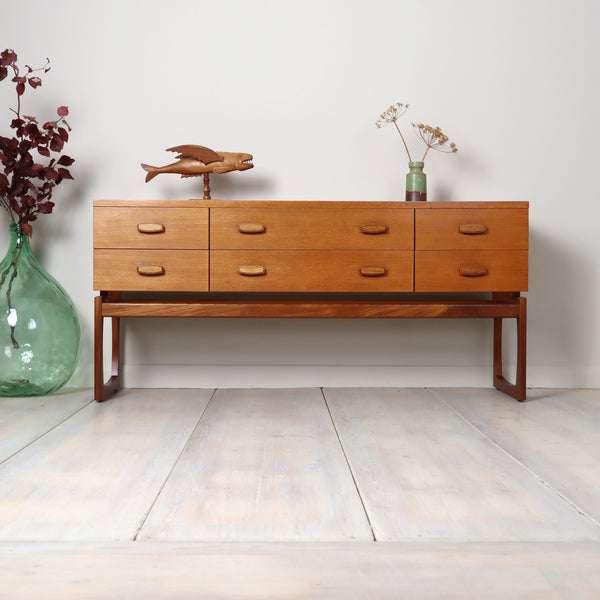 vintage_g-plan_teak_quadrille_chest_of_drawers_sideboard