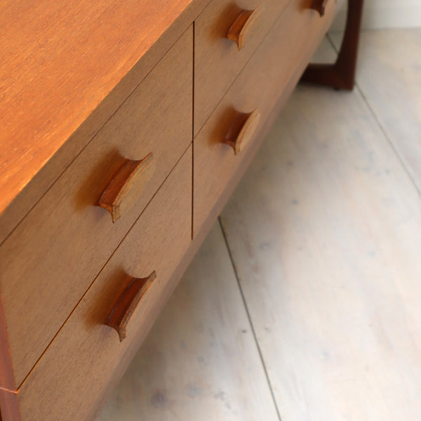 vintage_g-plan_teak_quadrille_chest_of_drawers_sideboard