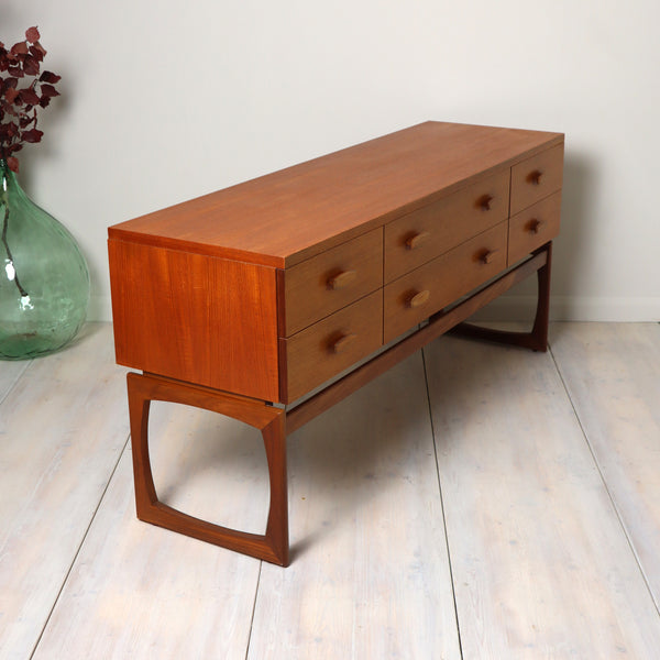 vintage_g-plan_teak_quadrille_chest_of_drawers_sideboard