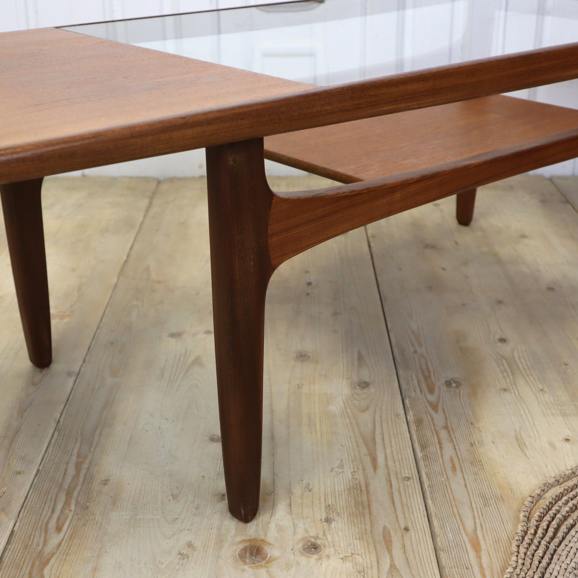 G-PLAN フレスコRECTANGULAR GLASS TABLE Vintage Mid Century G Plan Teak & Glass Fresco Coffee Table