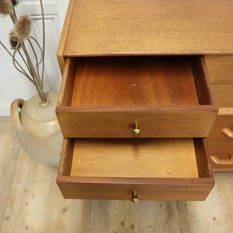 vintage_g_plan_oak_sideboard_drawers