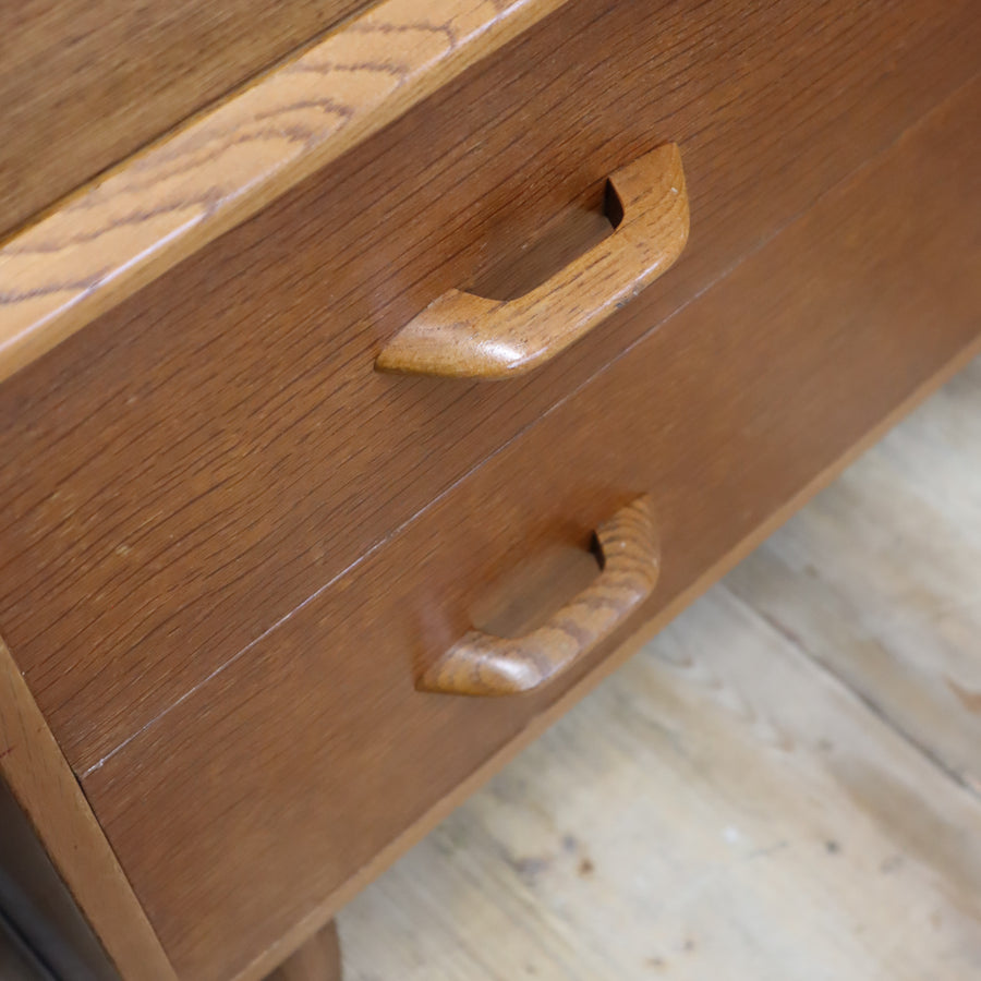 vintage_g_plan_oak_sideboard_drawers