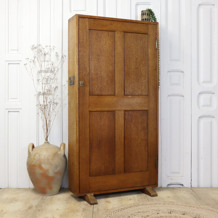 vintage_oak_arts_&_crafts_bookcase_shelves_travelling