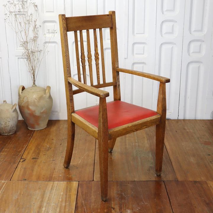 vintage_oak_arts_&_crafts_carver_chair