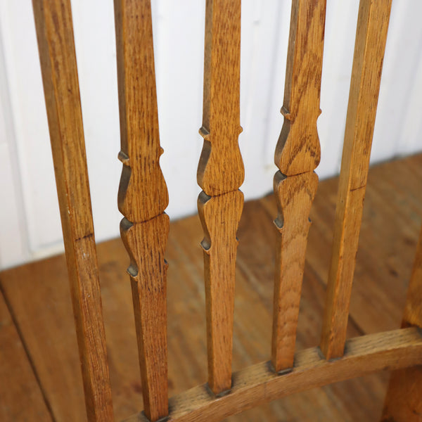 vintage_oak_arts_&_crafts_carver_chair