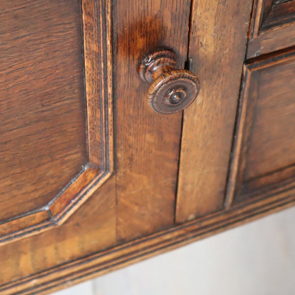 vintage_oak_dresser_sideboard_vanity