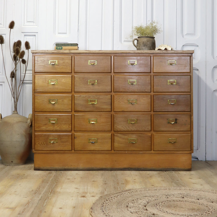 vintage_oak_haberdashery_apothecary_drawers