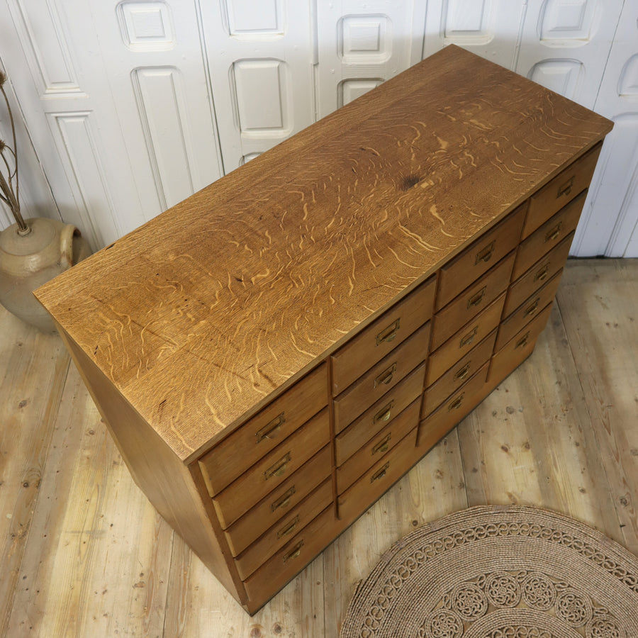vintage_oak_haberdashery_apothecary_drawers