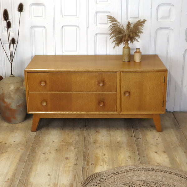 vintage_oak_meredew_mid-century_sideboard