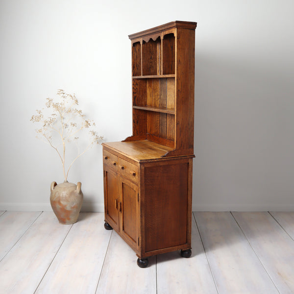 vintage_oak_rustic_kitchen_dresser