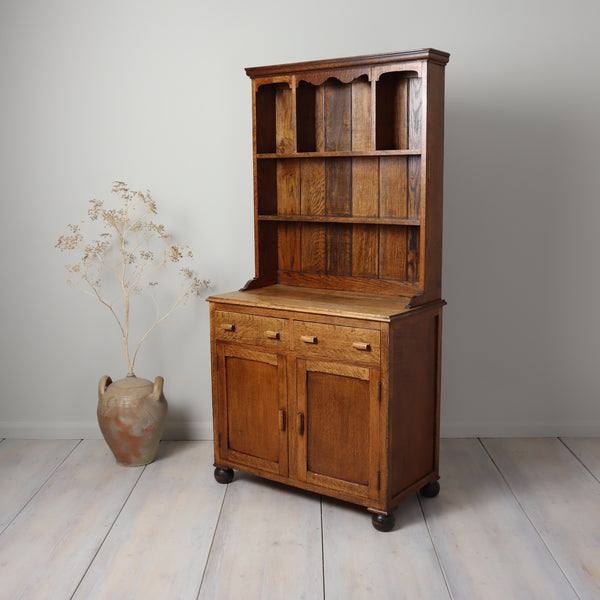 vintage_oak_rustic_kitchen_dresser