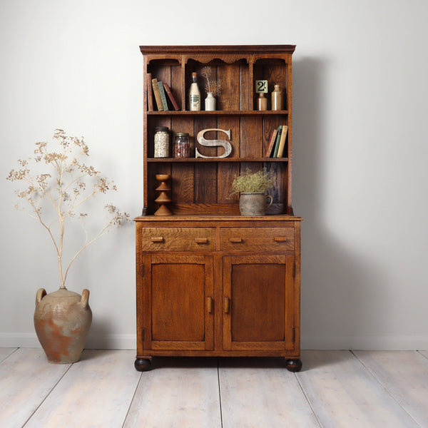 vintage_oak_rustic_kitchen_dresser