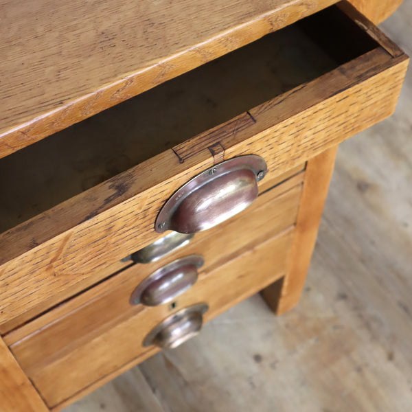 vintage_oak_rustic_school_desk